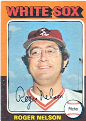 1975 Topps Baseball Cards      572     Roger Nelson